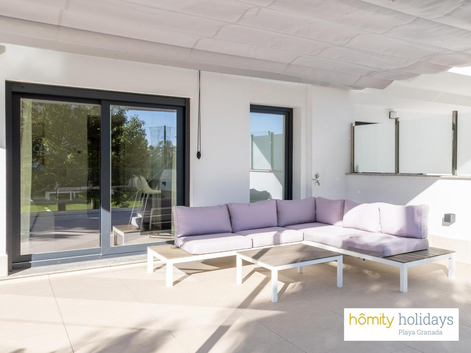 Homity Holidays - Playa Granada - Aguacate